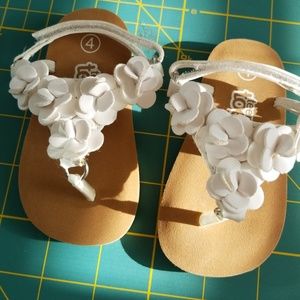 NWOT White Girls Sandals